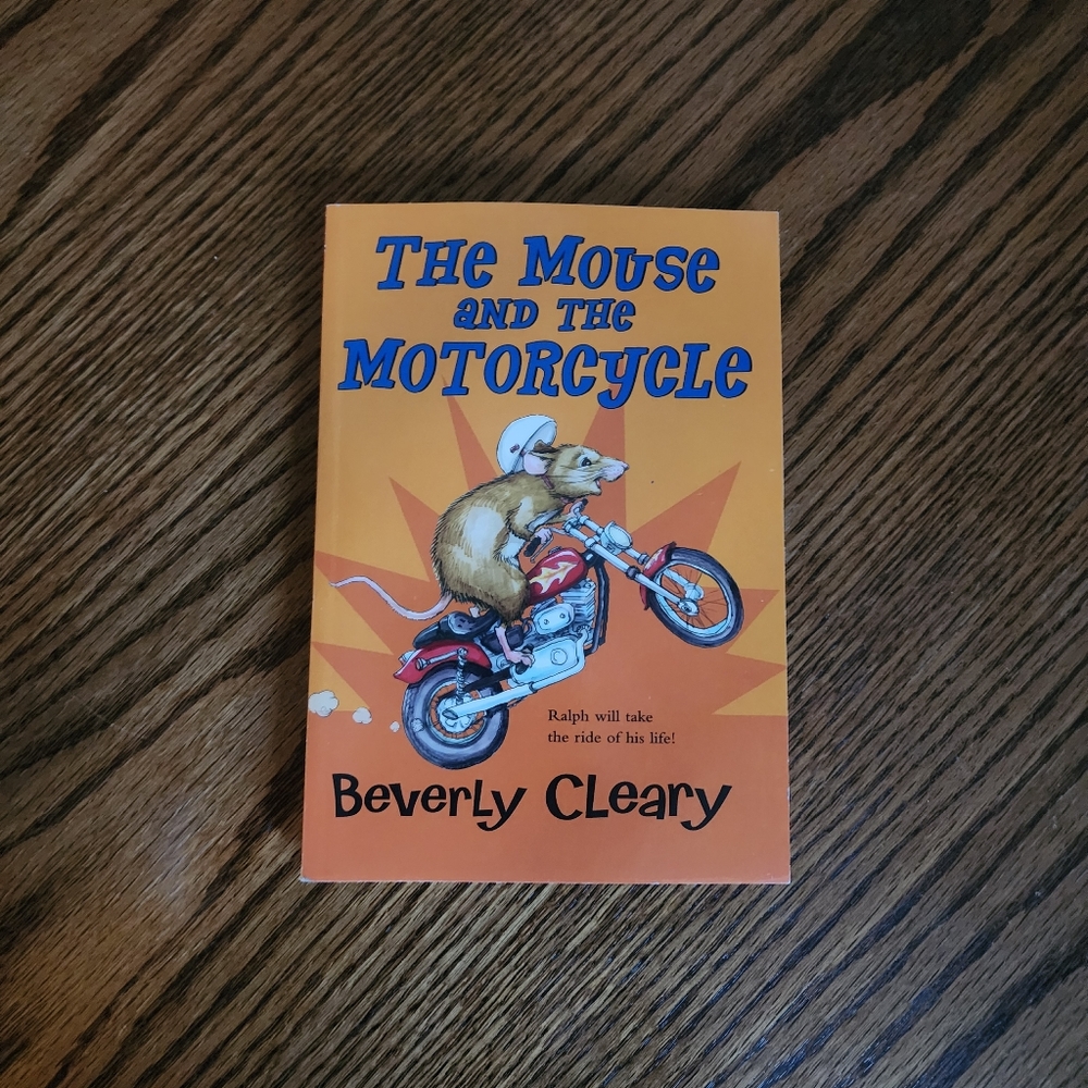 The Mouse And The Motorcycle by Beverly Cleary Softback ISBN 978-0-590-68733-1